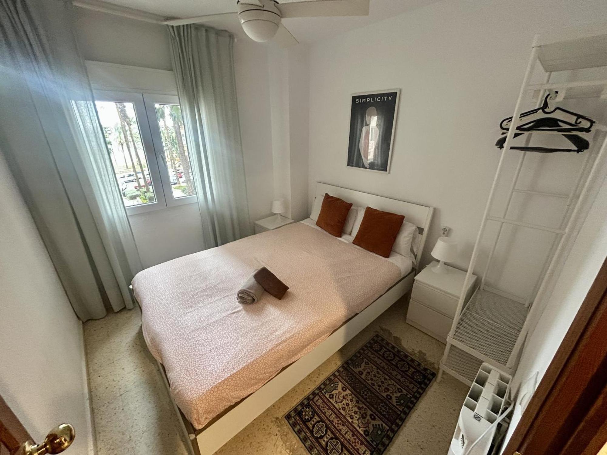 Malagueta Sol Y Playa Apartment มาลากา ภายนอก รูปภาพ