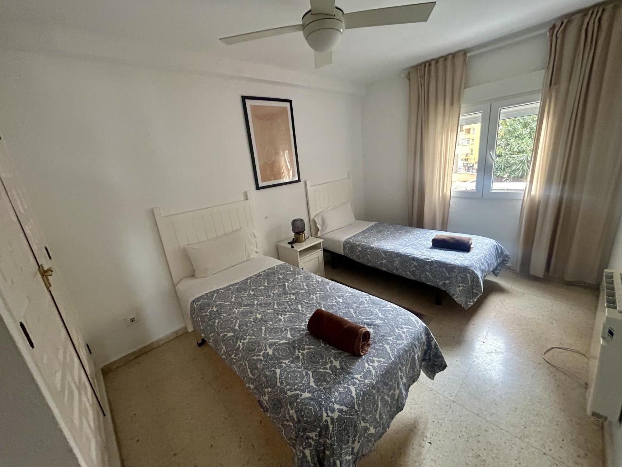 Malagueta Sol Y Playa Apartment มาลากา ภายนอก รูปภาพ